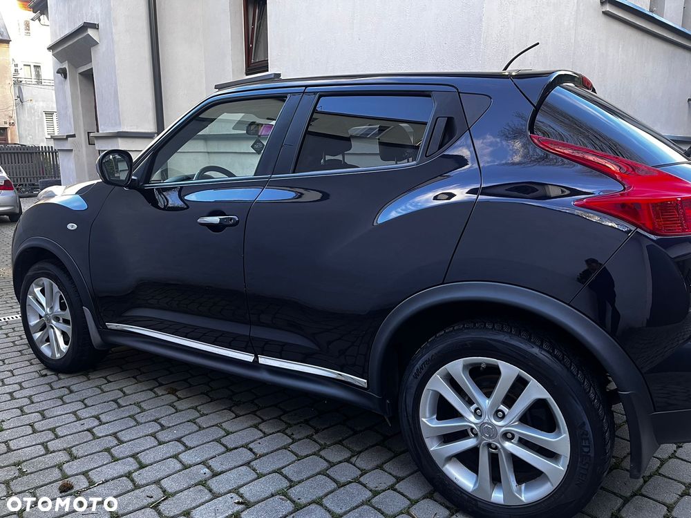 Nissan Juke 1.6 T Ministry of Sound 4x4 - 4