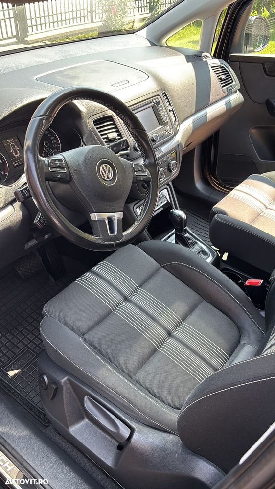 Volkswagen Sharan 2.0 TDI DSG BlueMotion Technology Highline - 24