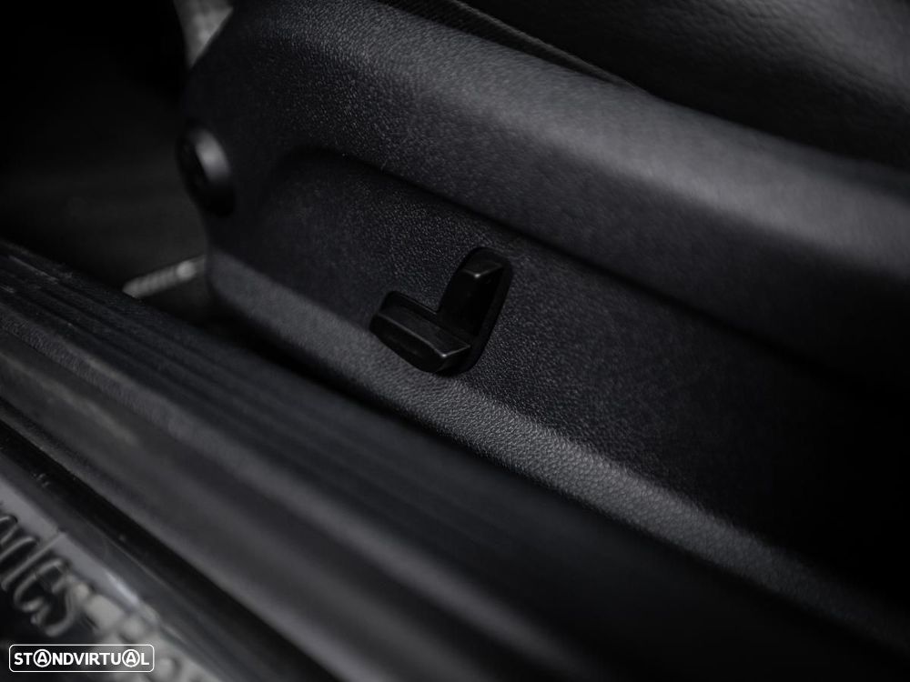 Mercedes-Benz C 220 - 13