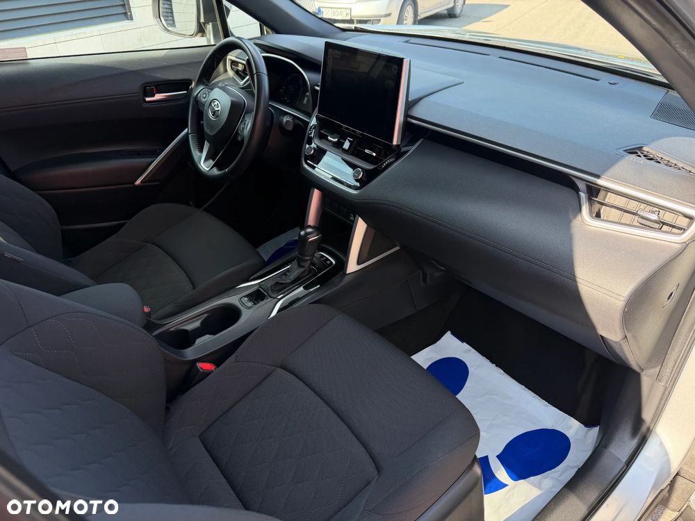 Toyota Corolla Cross 2.0 Hybrid Comfort - 12