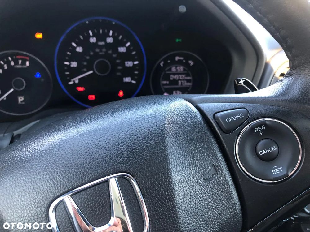 Honda HR-V 1.8 EX Sport Utility AWD CVT - 17