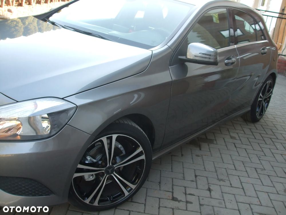 Mercedes-Benz Klasa A 180 CDI BlueEFFICIENCY Edition Style - 19