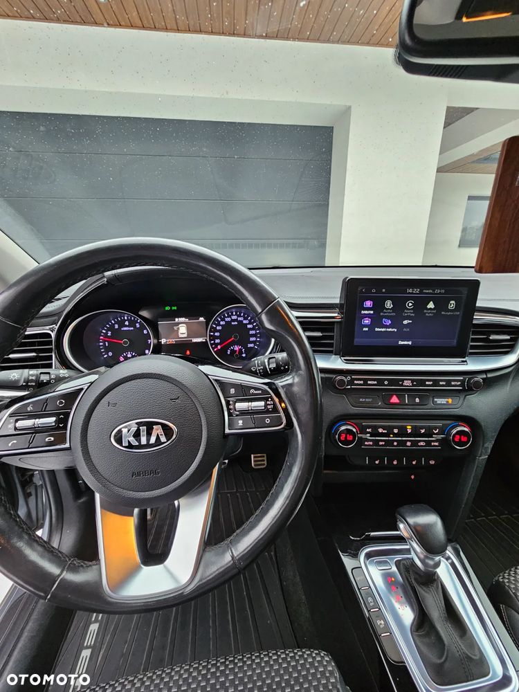 Kia Ceed 1.4 T-GDI L Business Line DCT - 15