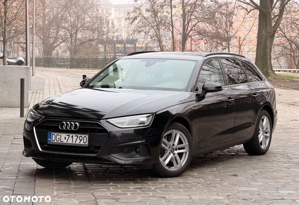 Audi A4 Avant 35 TDI S tronic - 4