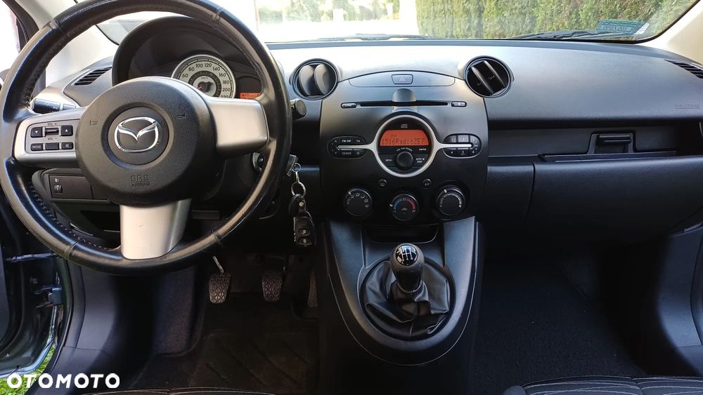 Mazda 2 1.3 Exclusive - 13