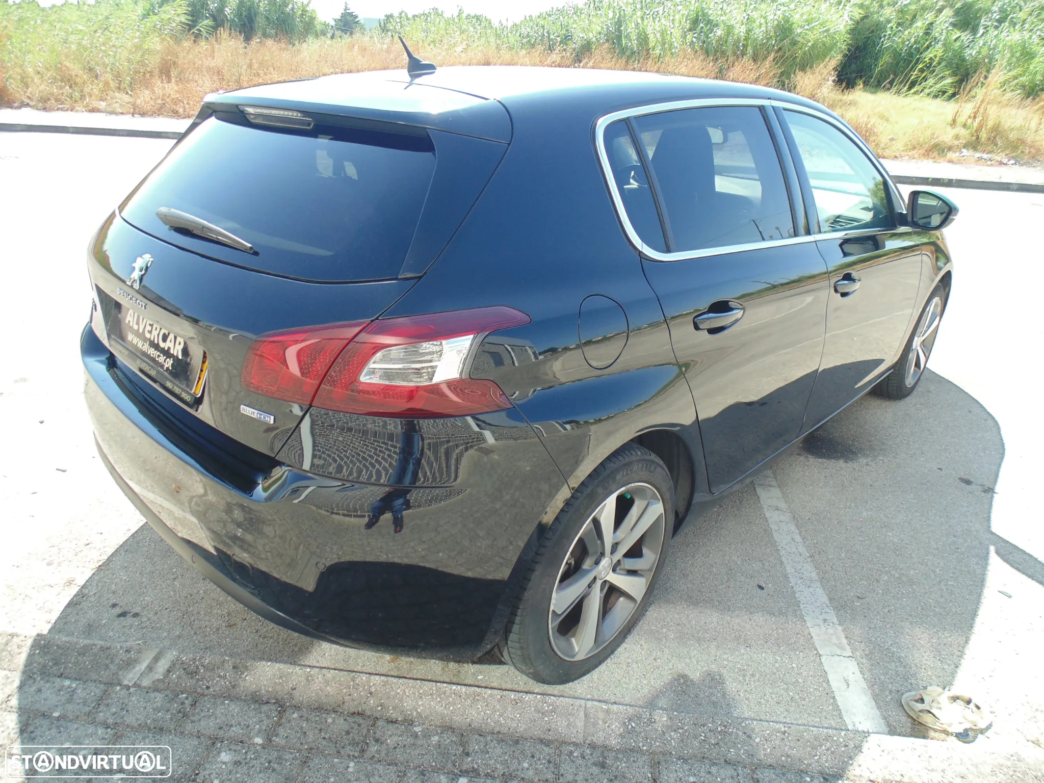 Peugeot 308 1.6 BlueHDi Allure J17 - 11