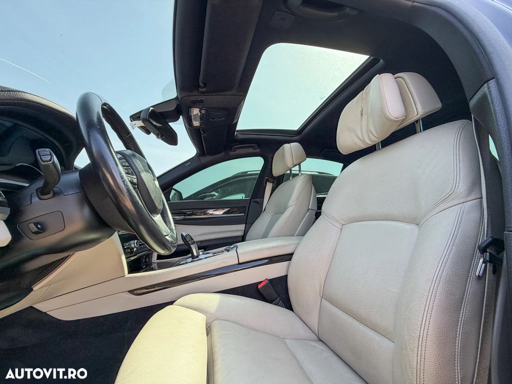 BMW Seria 7 730d xDrive - 11