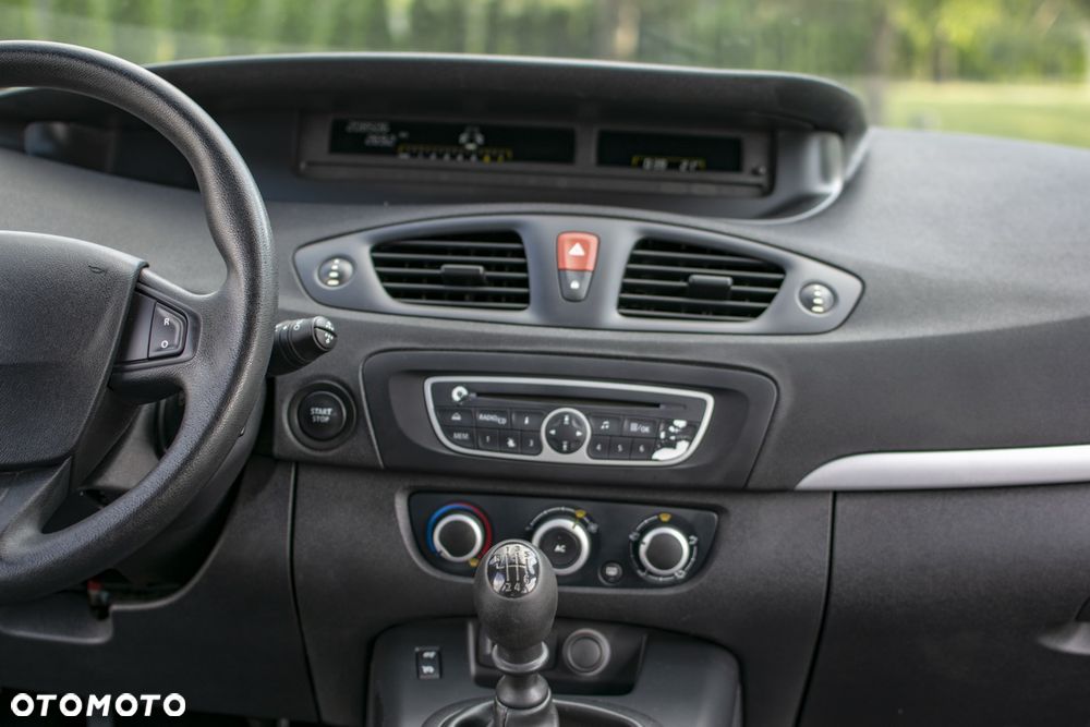 Renault Grand Scenic 1.6 16V 110 Dynamique - 35
