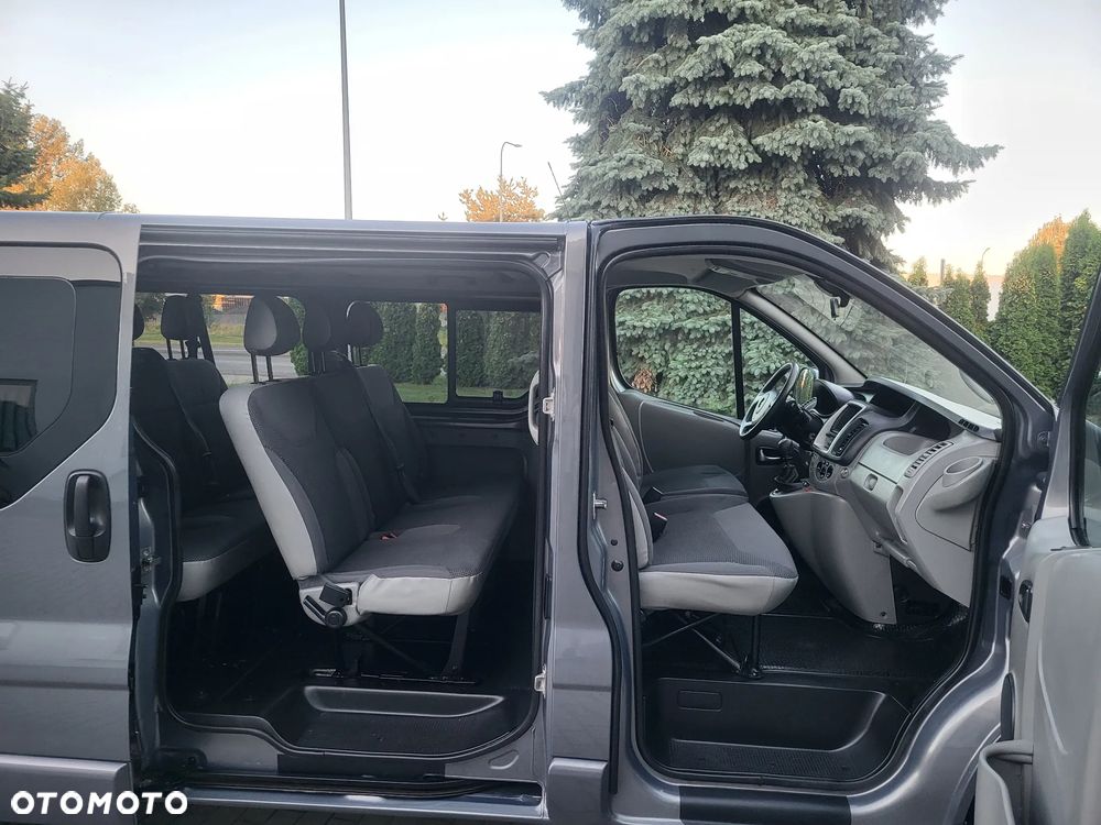 Opel Vivaro - 9