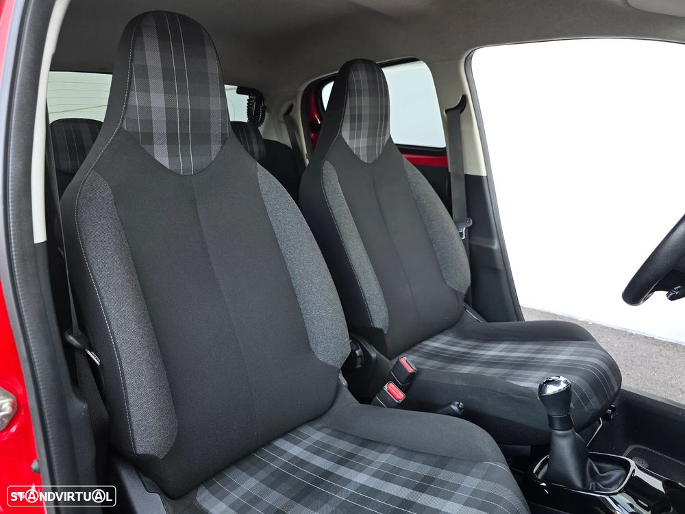 Peugeot 108 1.0 VTI S&S Style - 26