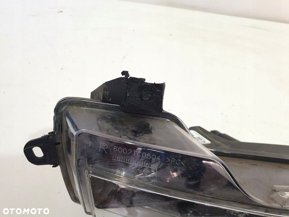 TESLA 3 HALOGEN LAMPA DRL LED PRAWY 1077396-00-D ORYGINAŁ - 3