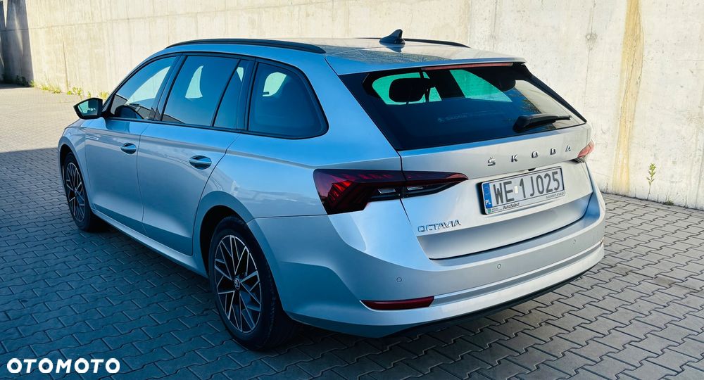 Skoda Octavia 2.0 TDI Ambition DSG - 7
