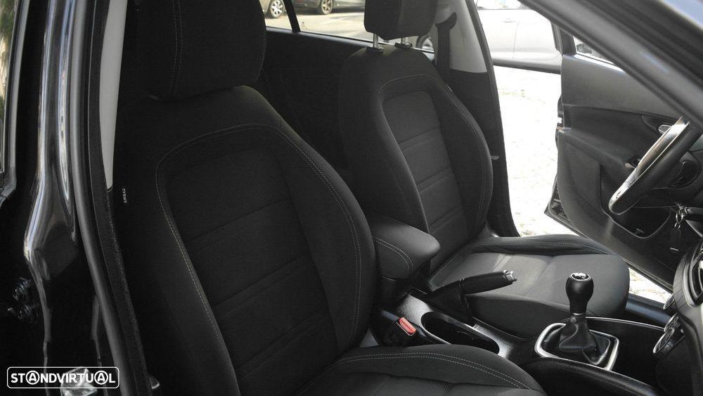 Fiat Tipo Station Wagon 1.3 M-Jet Easy - 26