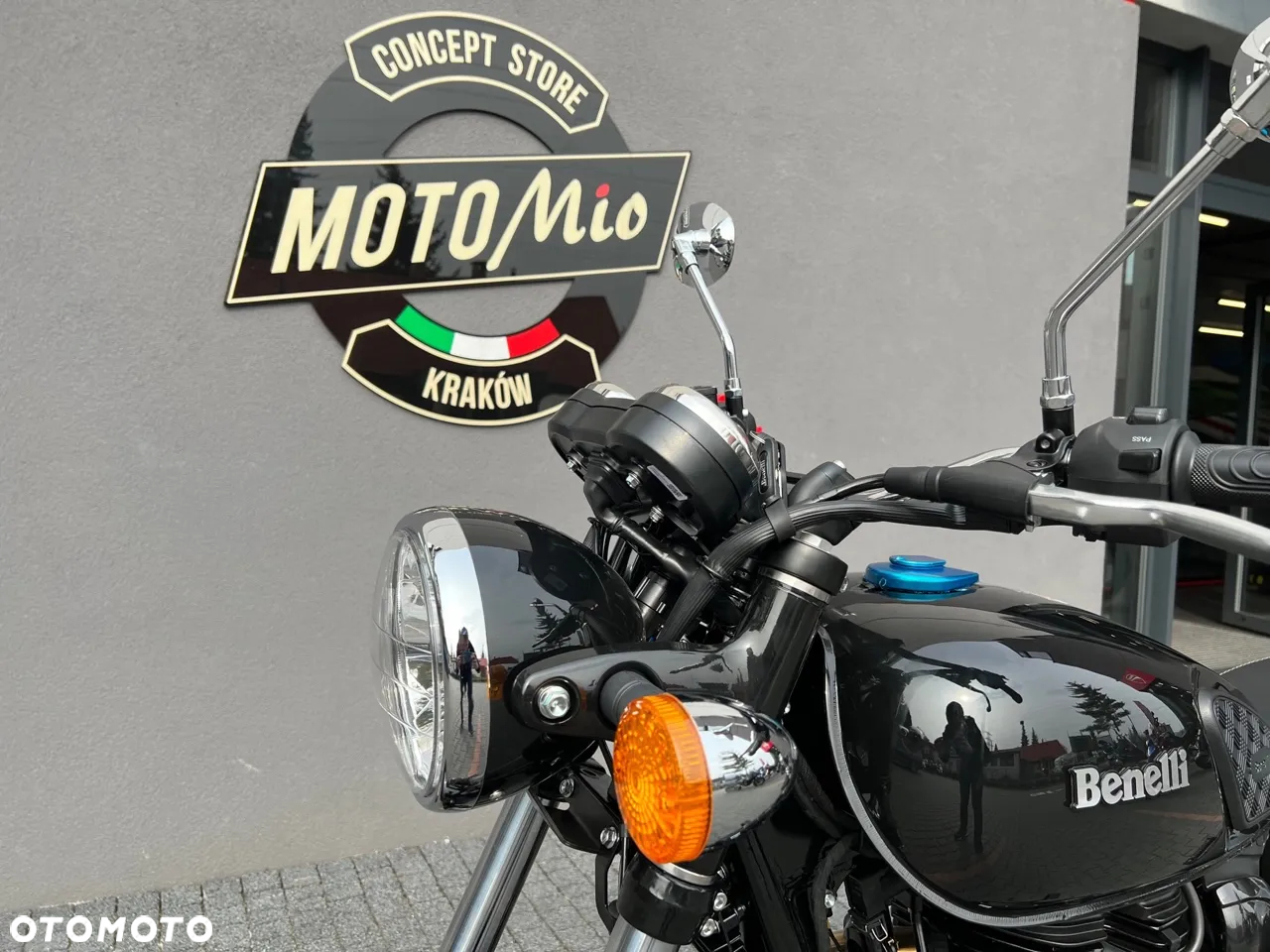 Benelli IMPERIALE 400 - 6