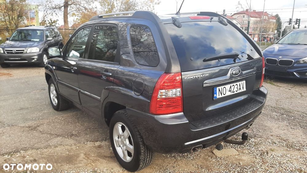 Kia Sportage 2.0 CRDI 4WD Champ - 3