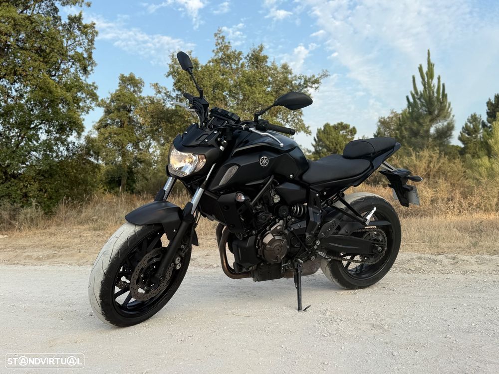 Yamaha MT-07 35kw deslimitada + Extras - 14