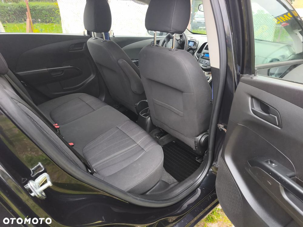 Chevrolet Aveo 1.2 LS+ - 6