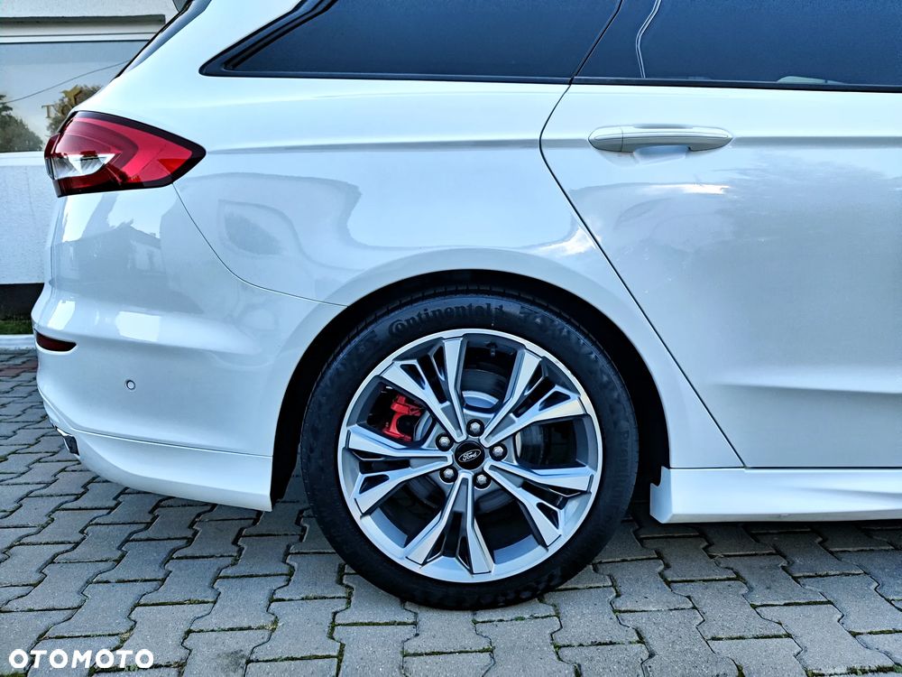 Ford Mondeo - 27