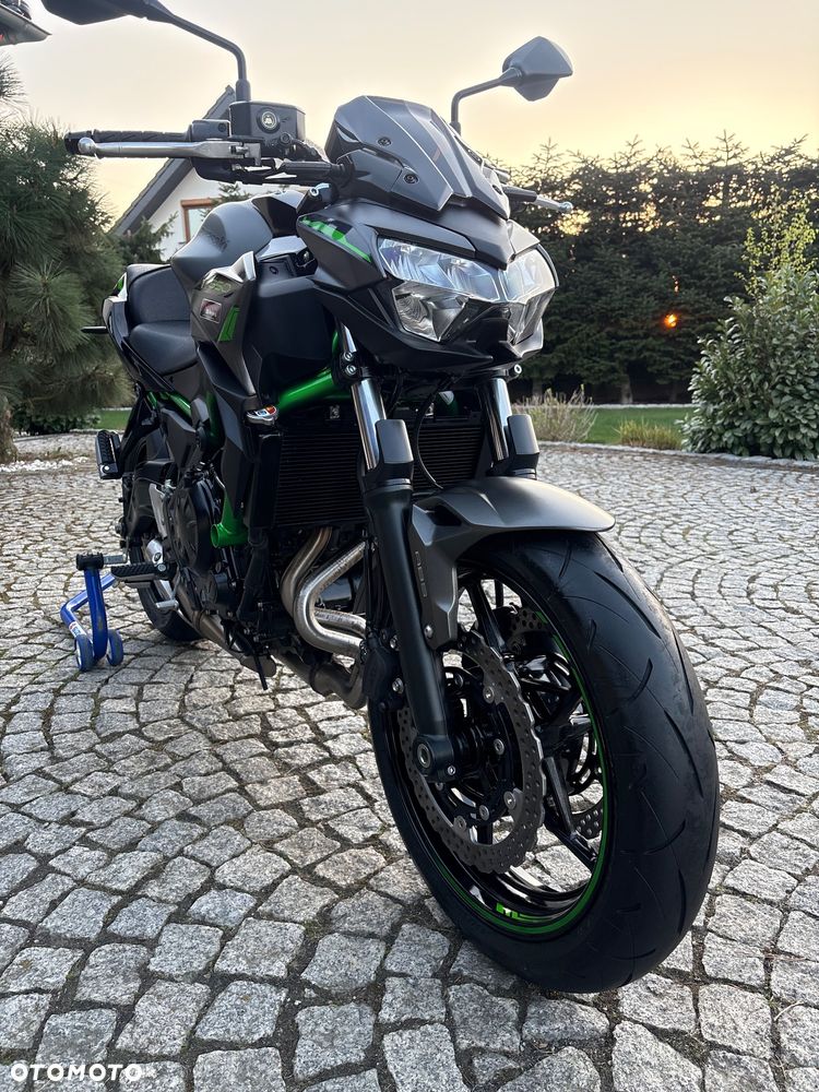 Kawasaki Z 650 - 17