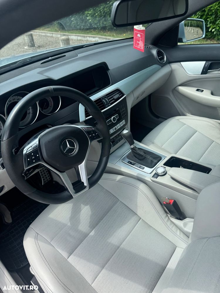 Mercedes-Benz C - 7