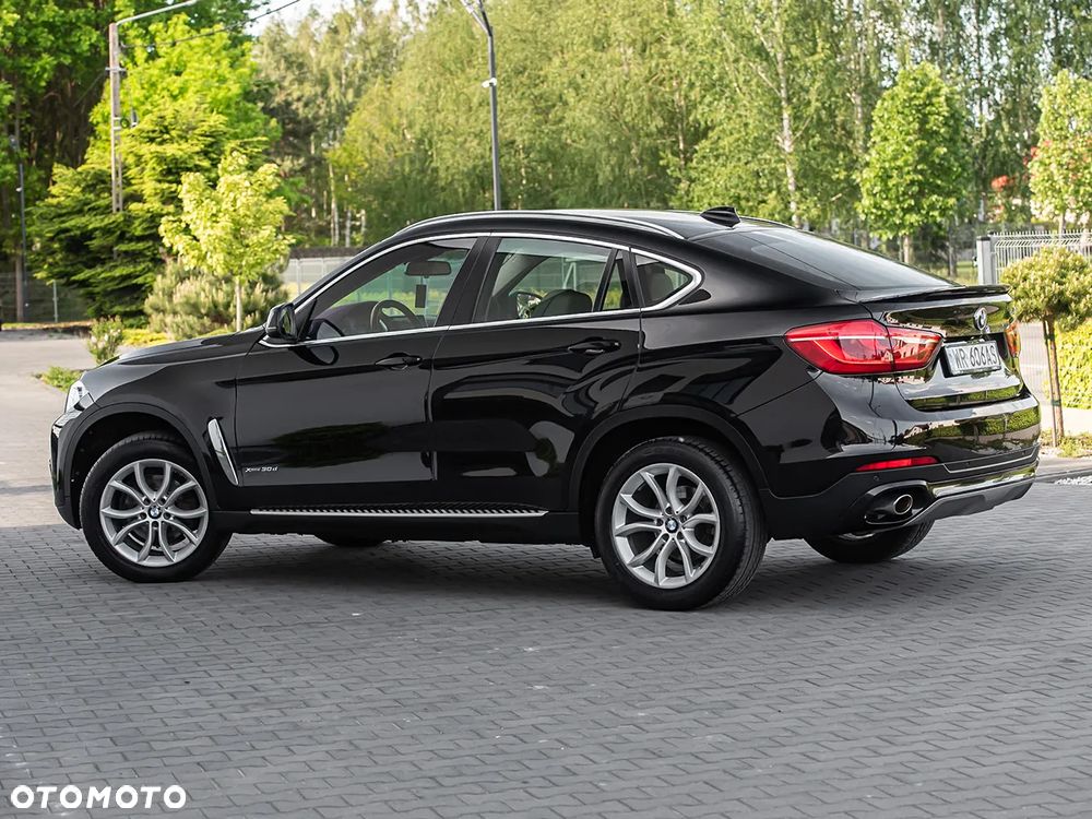 BMW X6 xDrive30d - 10
