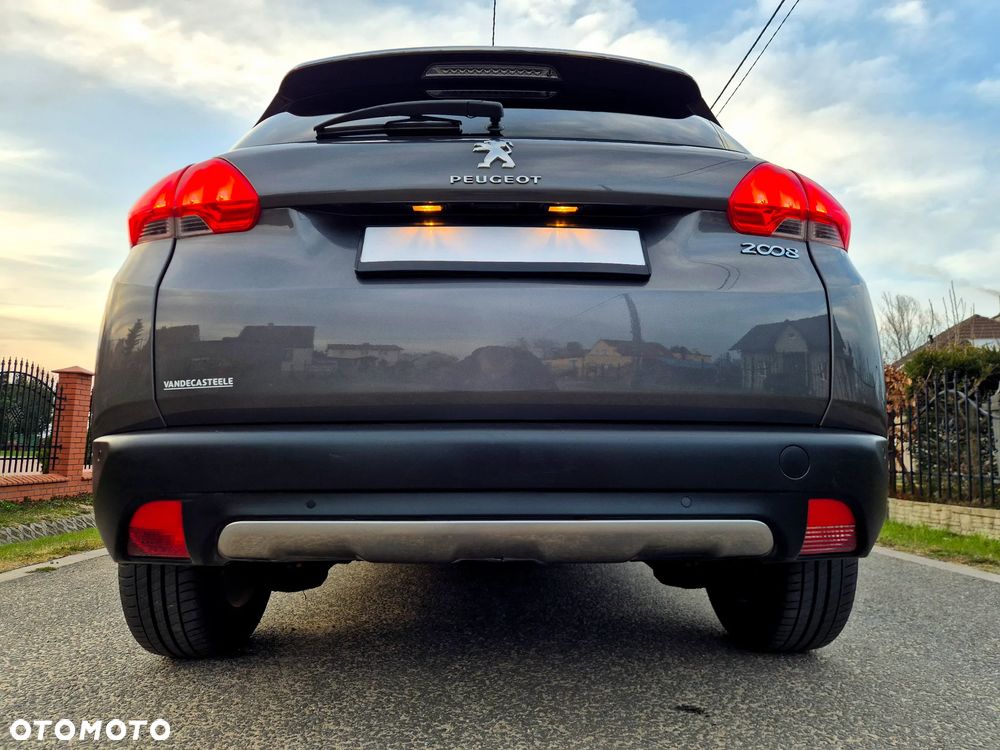 Peugeot 2008 PureTech 82 Style - 23