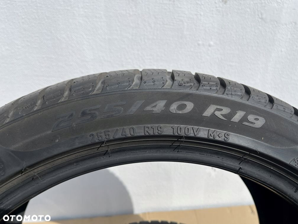 OPONY 255/40r19 100V PIRELLI SOTTOZERO 3 R01 - 11