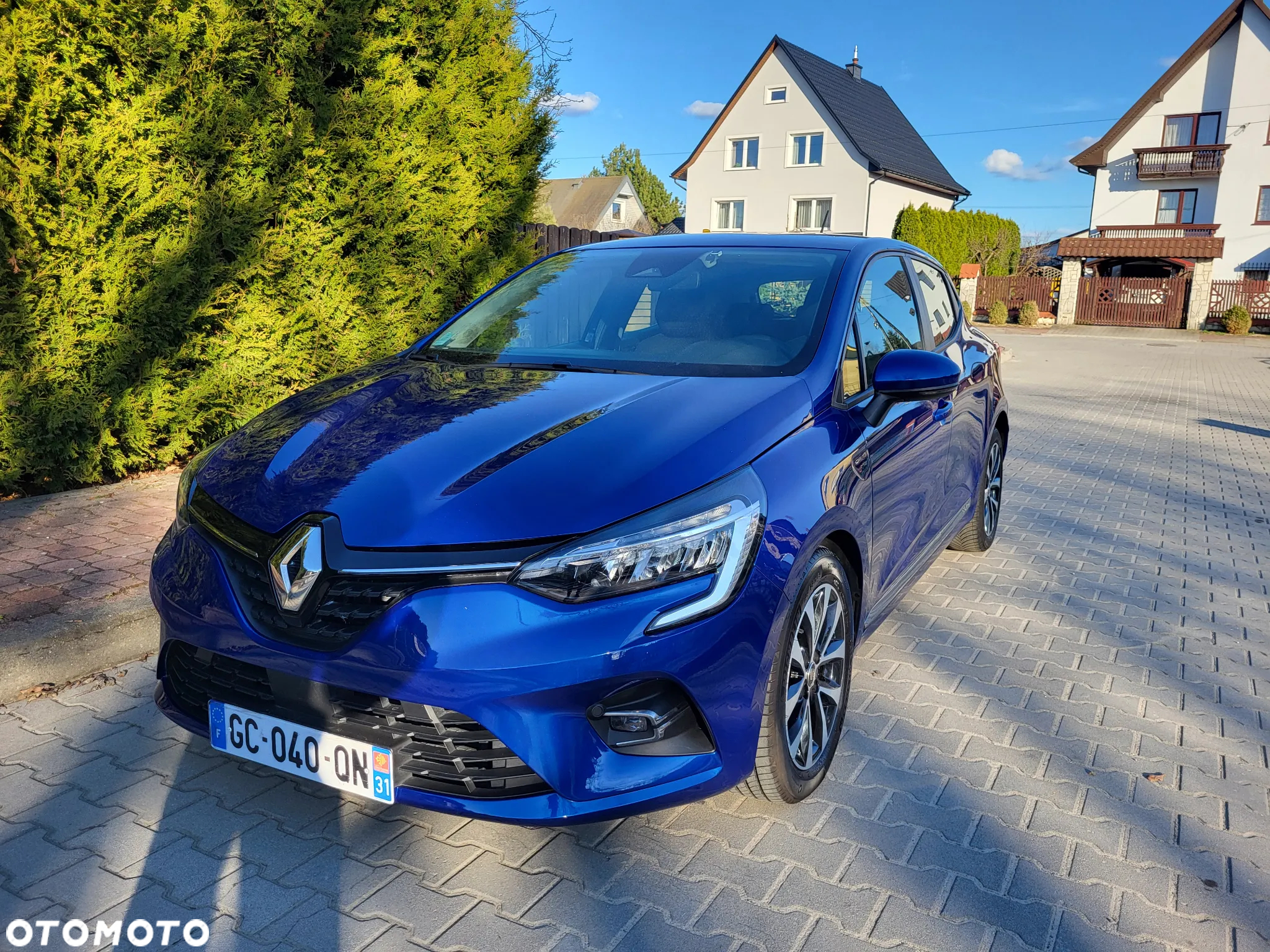 Renault Clio BLUE dCi 100 INTENS - 3