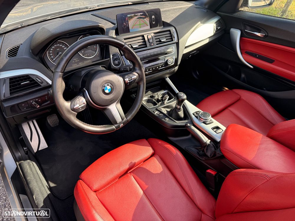 BMW 218 i Cabrio Pack M - 12