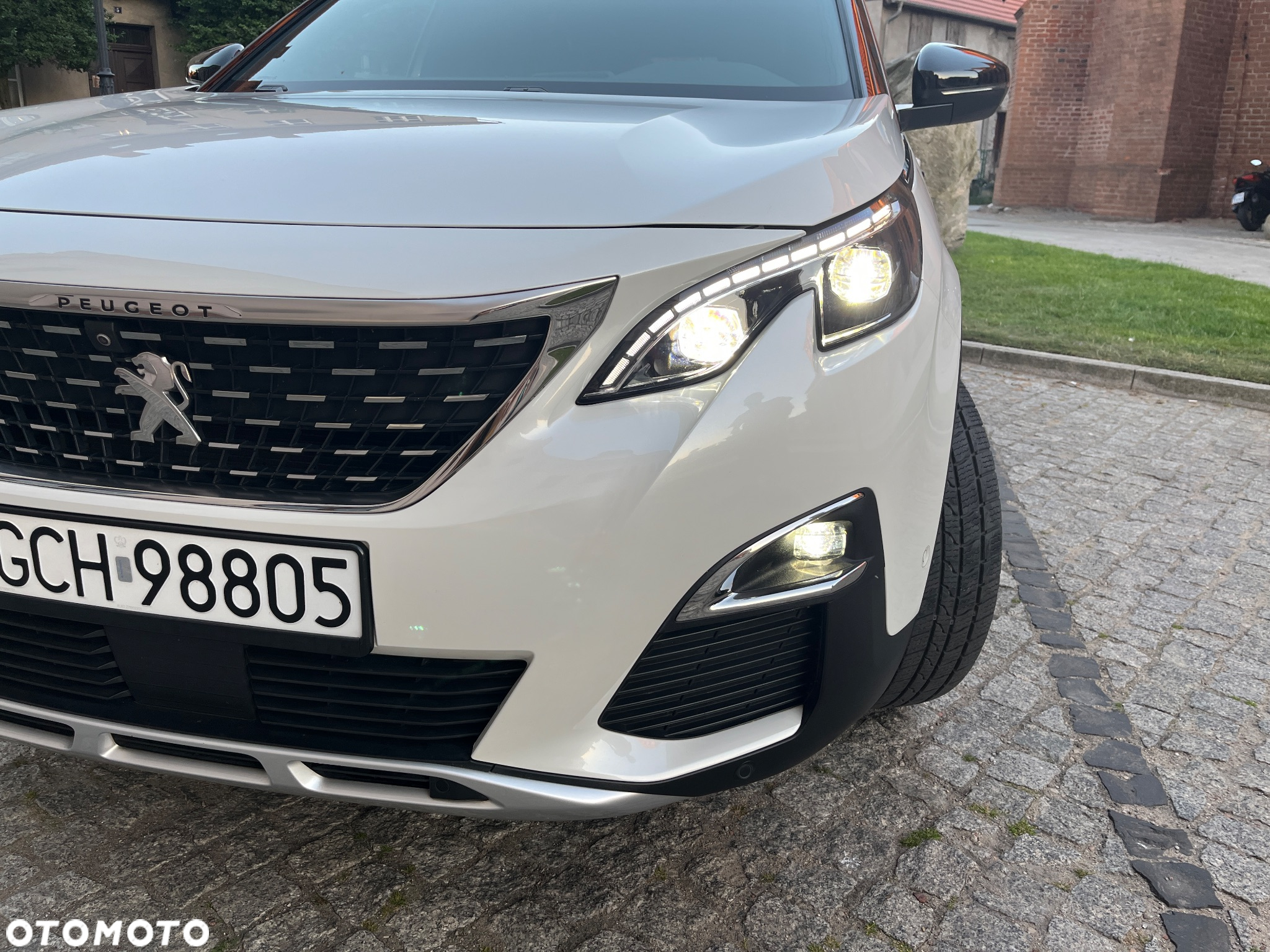 Peugeot 5008 PureTech 180 EAT8 Stop & Start GT - 9