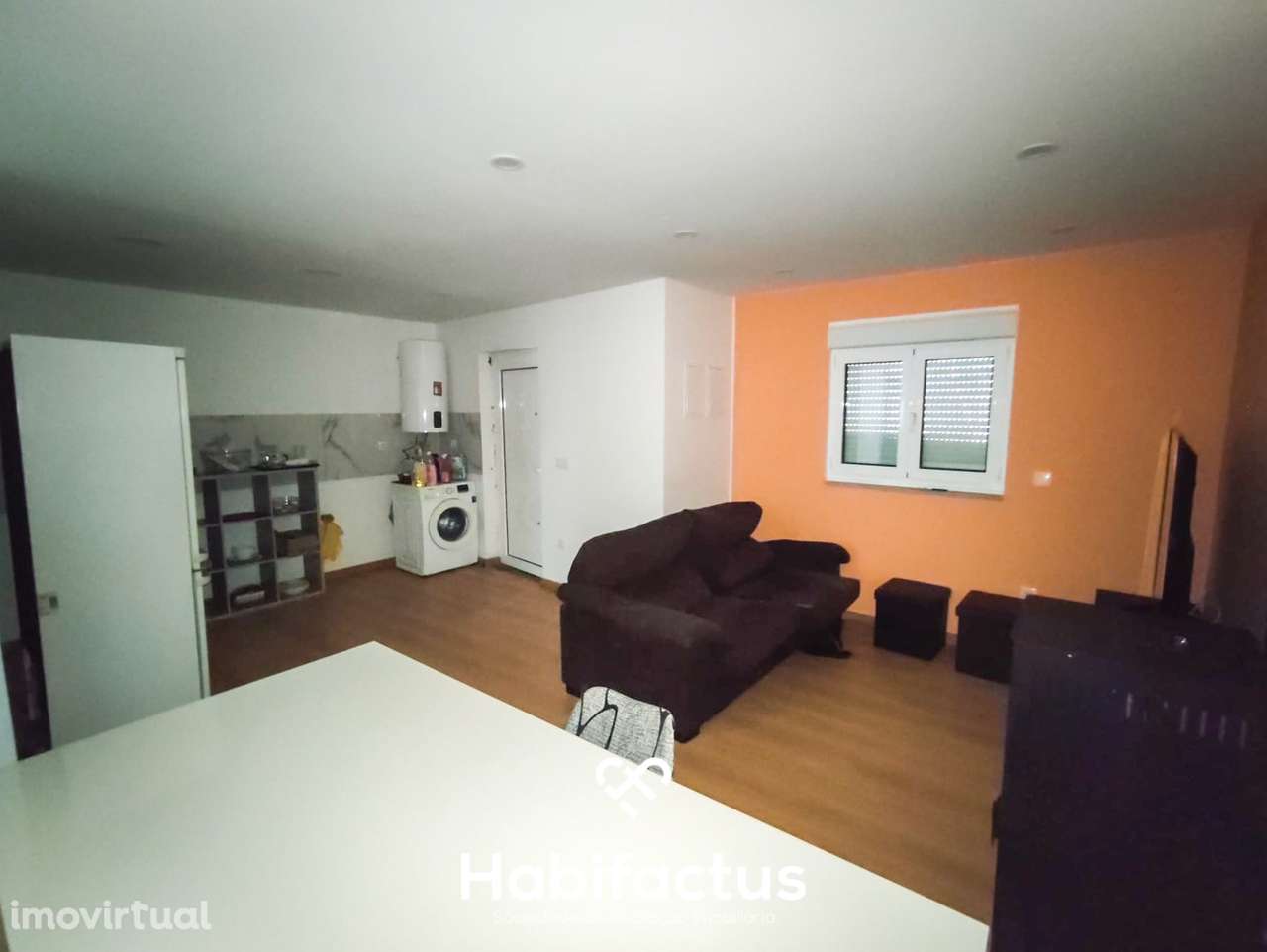 Moradia T2 reconstruída em Viseu - Grande imagem: 4/19