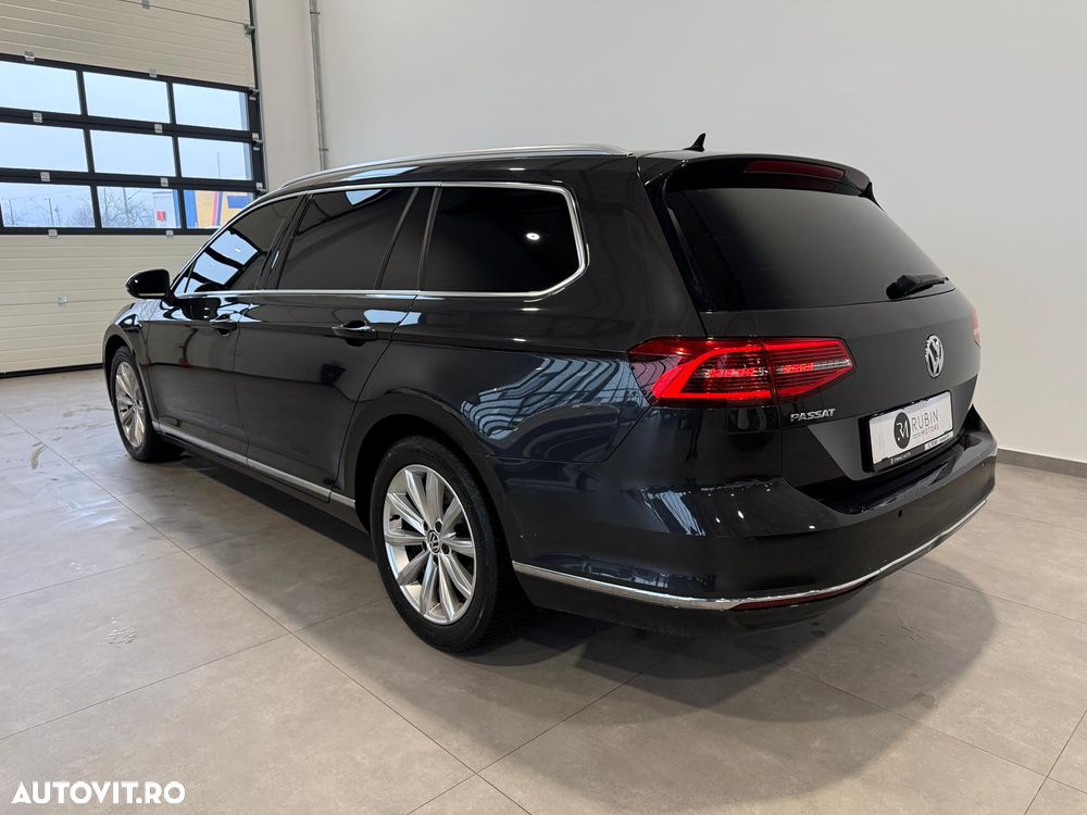 Volkswagen Passat 2.0 TDI SCR DSG Highline - 12