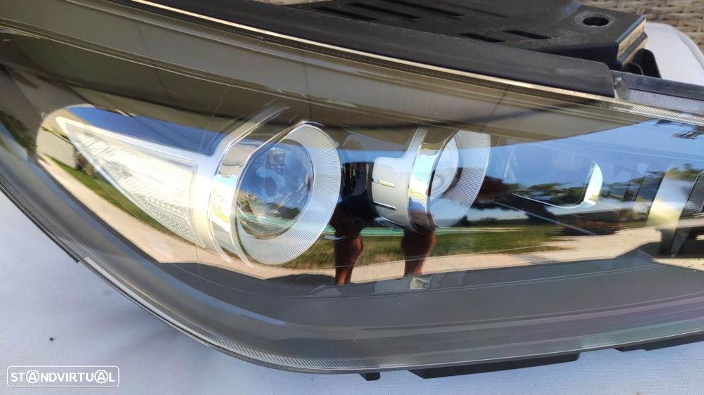 farol direito completo Hyundai i30 R black edition - 4