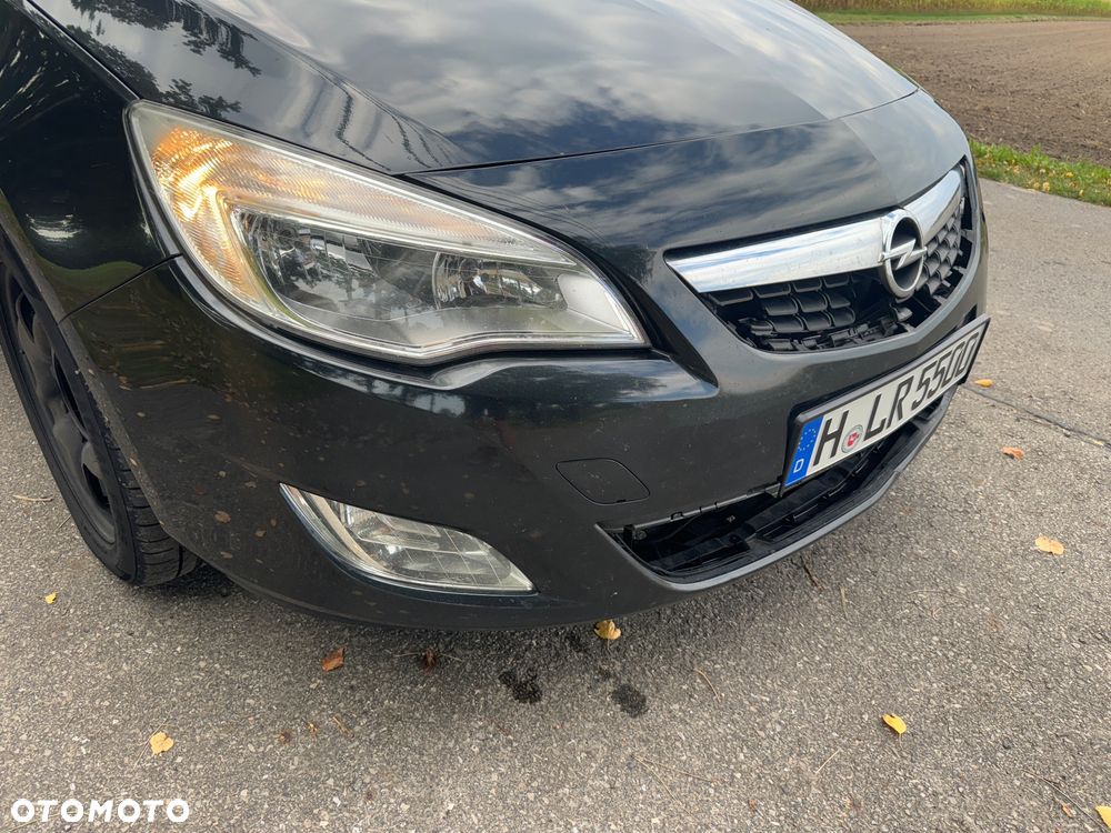 Opel Astra - 11