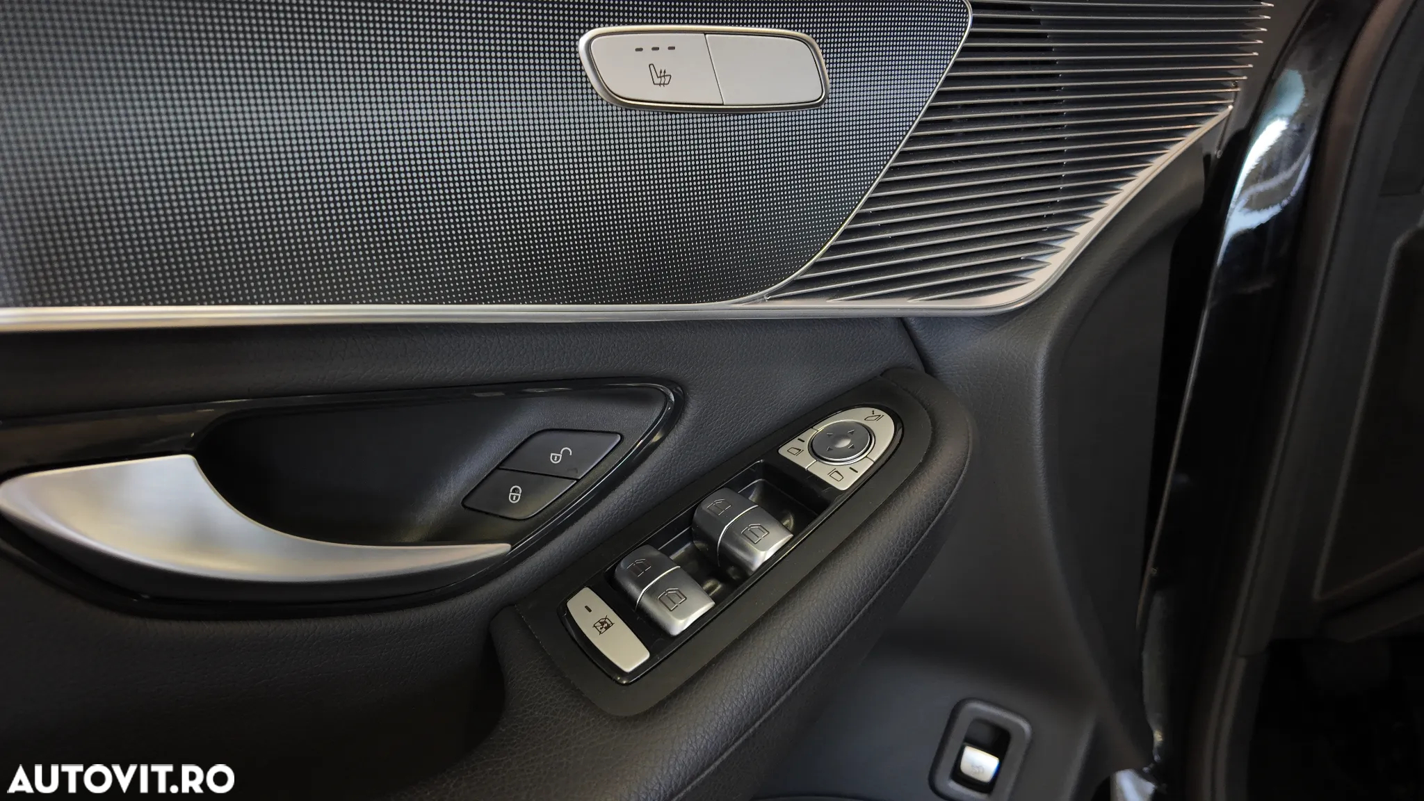 Mercedes-Benz EQC 400 4MATIC - 20