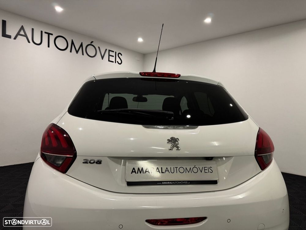 Peugeot 208 1.6 BlueHDi Style - 22