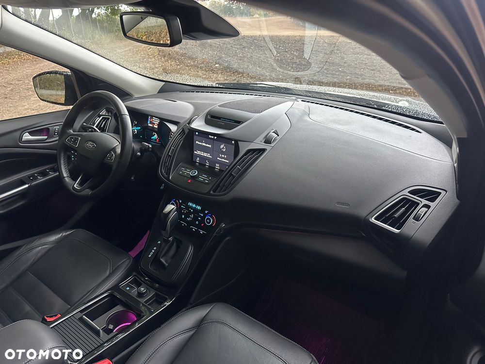 Ford Kuga - 13