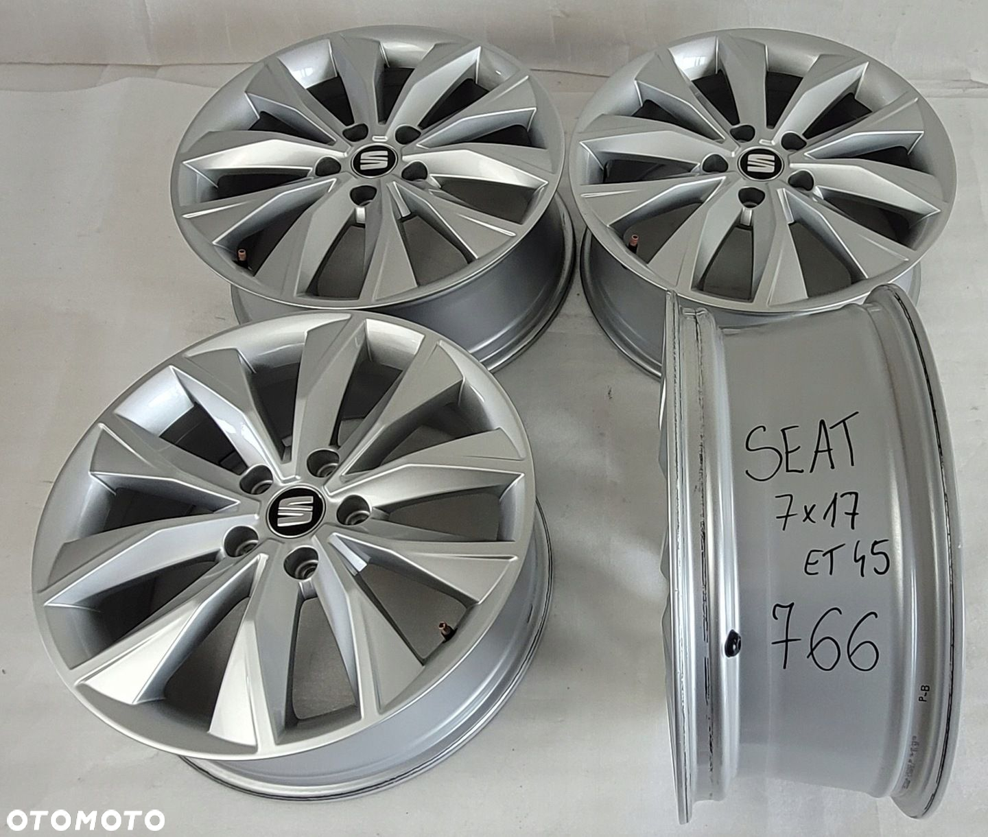 FELGI SEAT ATECA 7X17 17 ET45 5X112 575601025M - 14