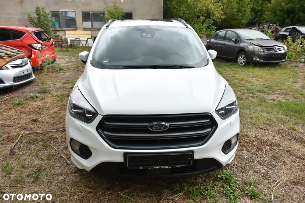 Ford Kuga 2.0 TDCi 4x4 ST-Line - 8