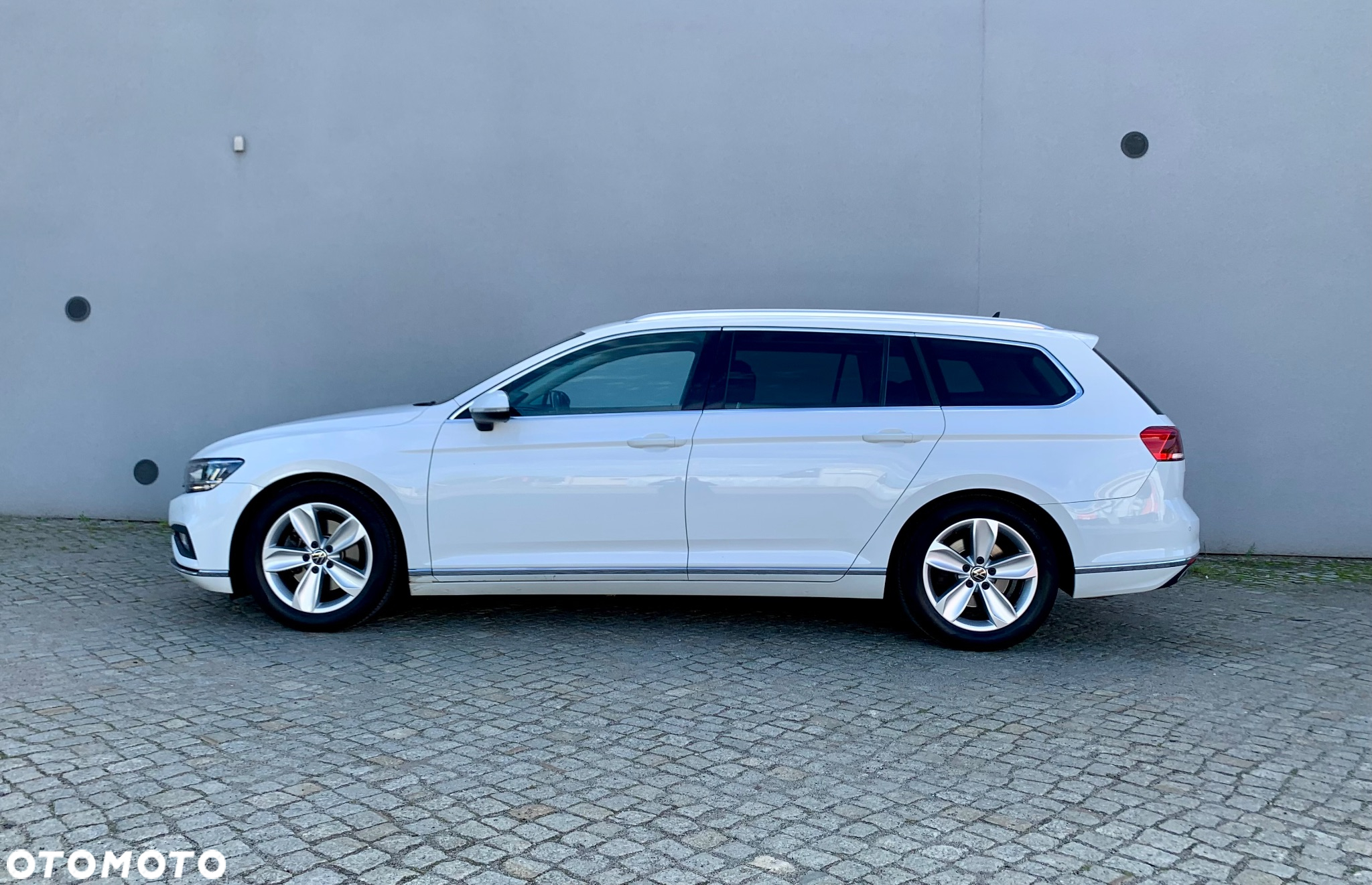 Volkswagen Passat 1.5 TSI EVO Elegance DSG - 3