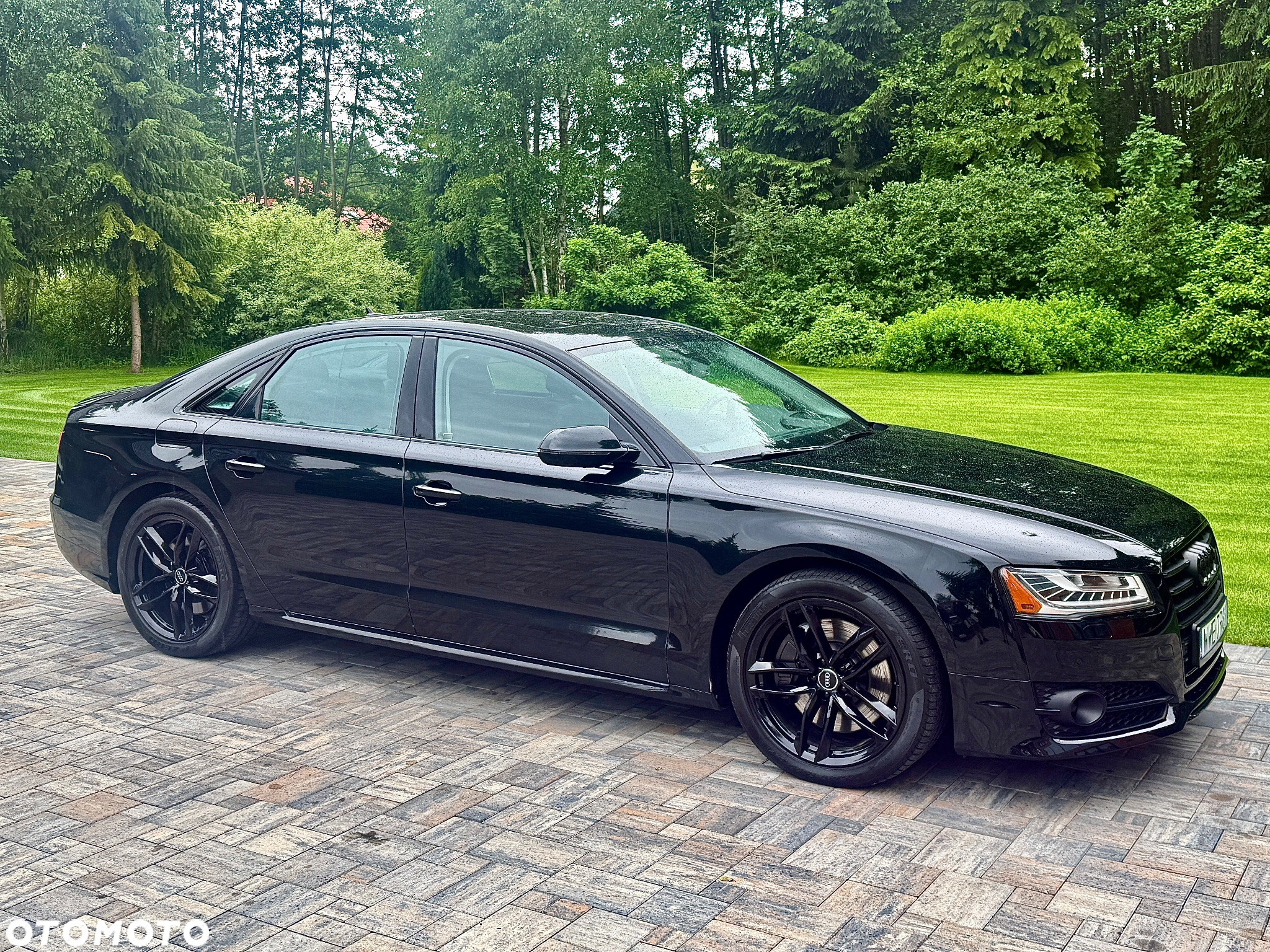 Audi A8 - 12