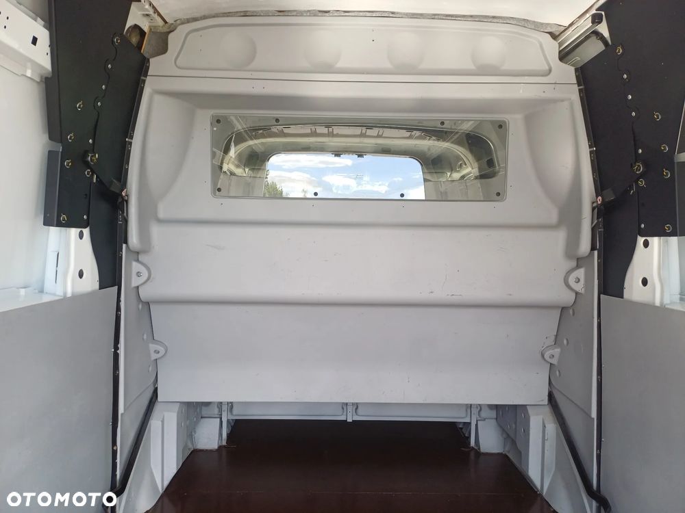 Renault Master - 37