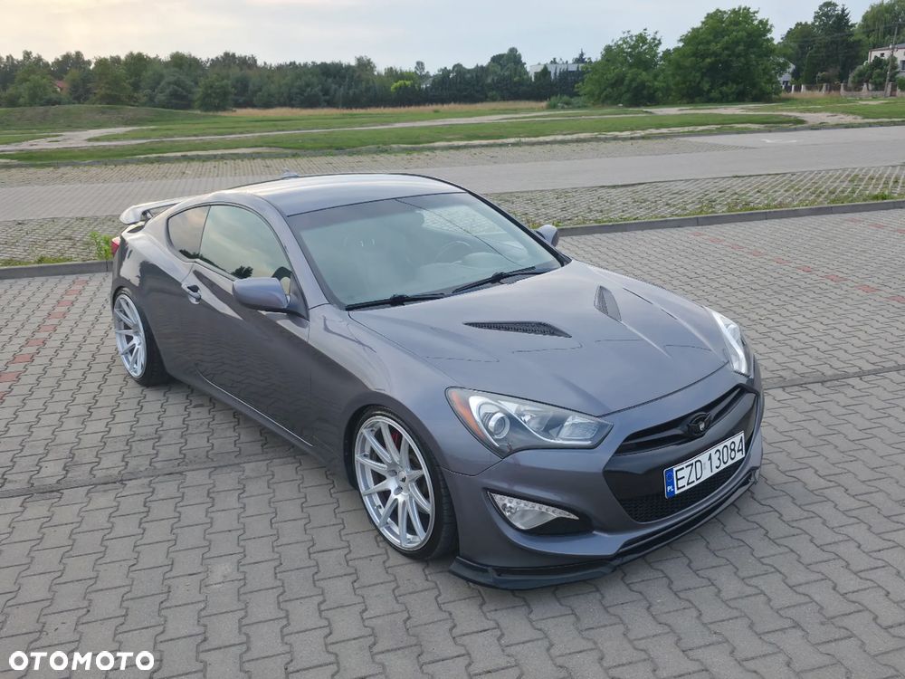 Hyundai Genesis Coupe 3.8 V6 - 11