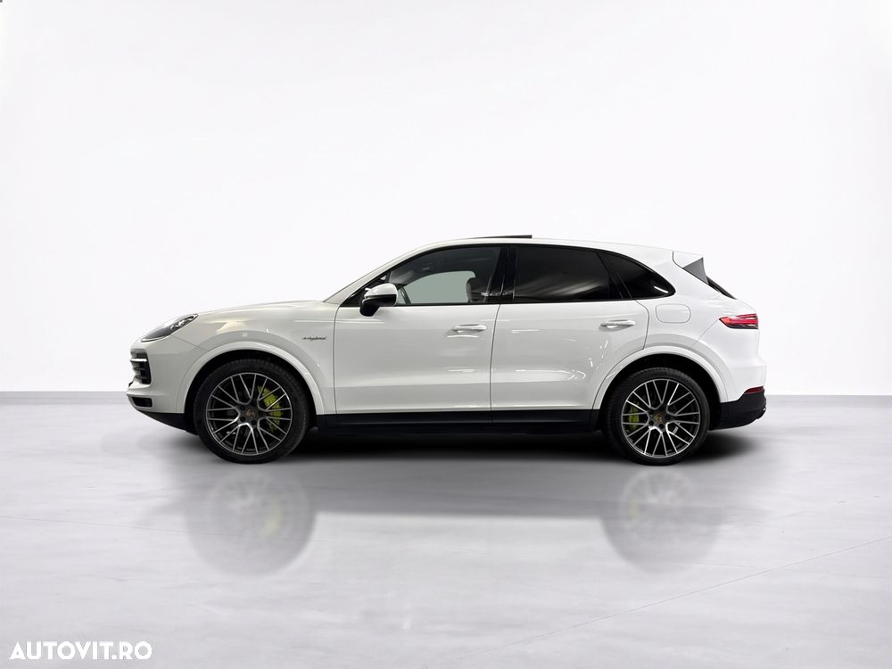 Porsche Cayenne - 3