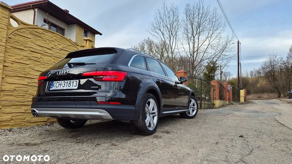 Audi A4 Allroad 2.0 TDI Quattro S tronic - 4