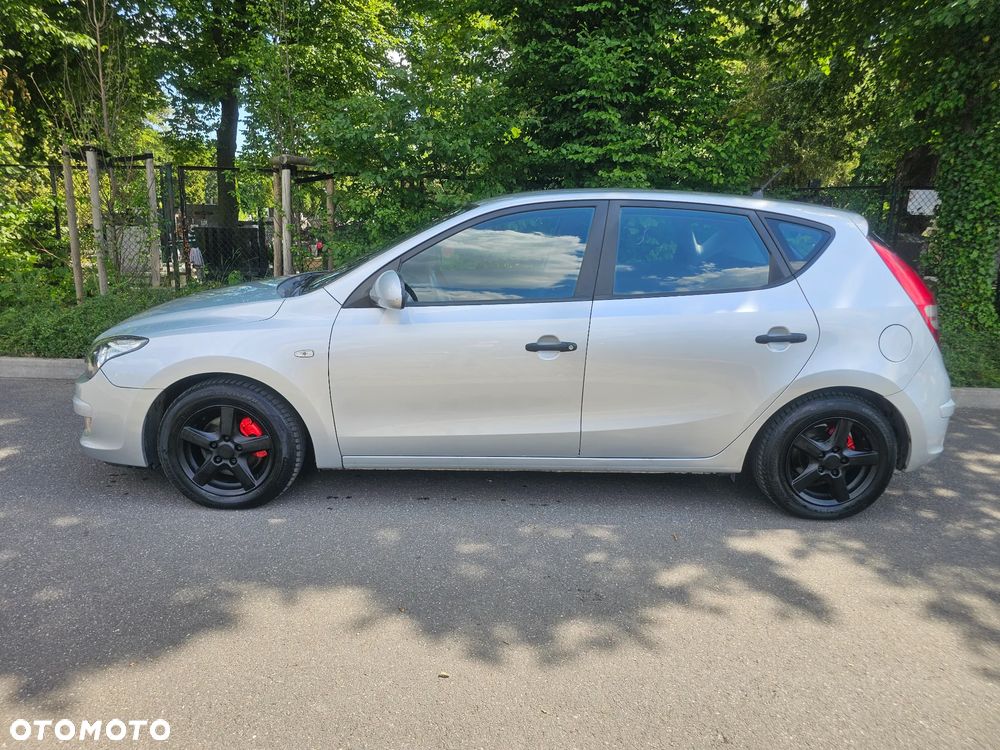 Hyundai i30 1.4 Blue Comfort - 2