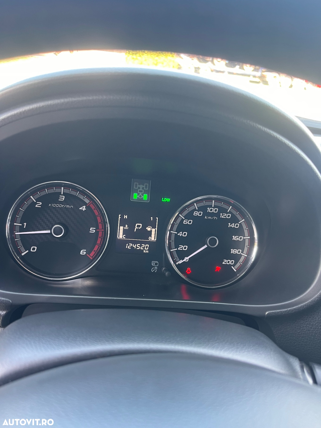 Mitsubishi L200 Double Cab 2.4 DI-D Intense Aut. - 6