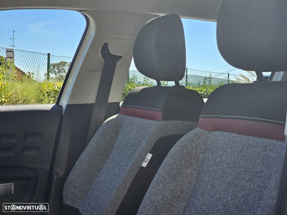 Citroën C3 1.2 PureTech Shine - 20