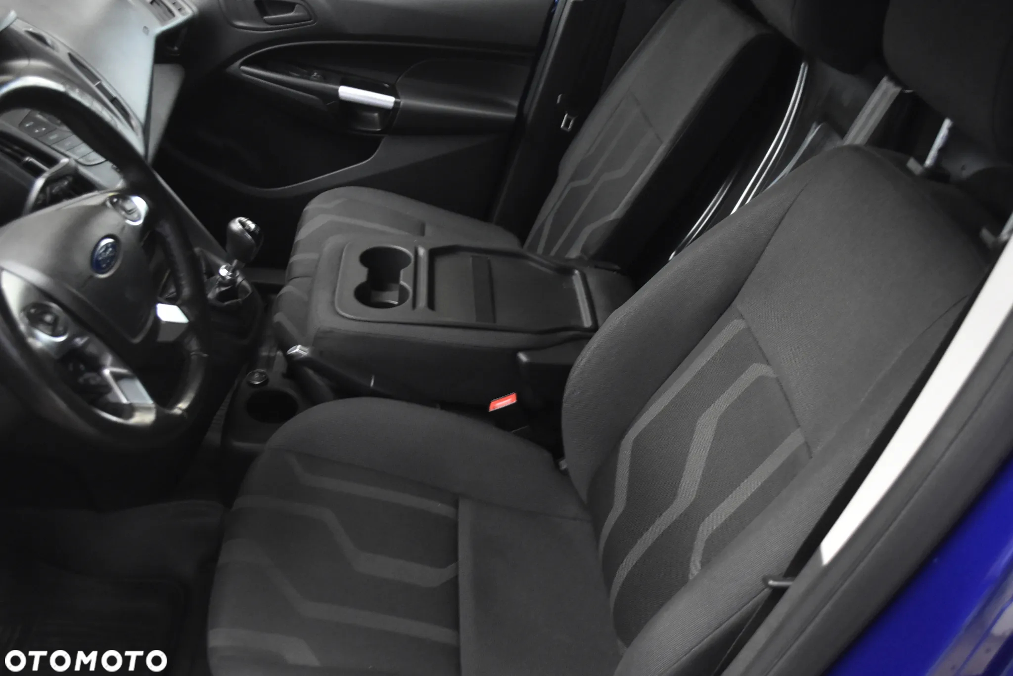 Ford Transit Connect - 22
