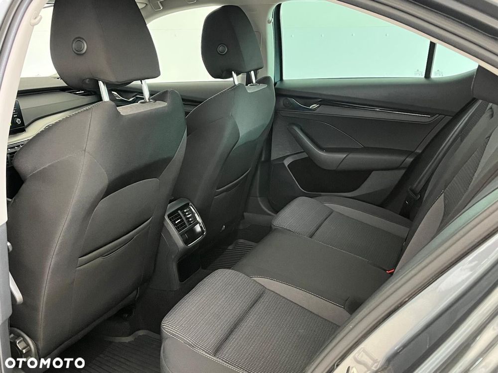 Skoda Octavia 1.5 TSI ACT Ambition - 35
